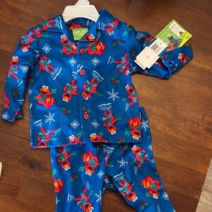 Sesame Street Elmo Pajama Set - Blue and Red